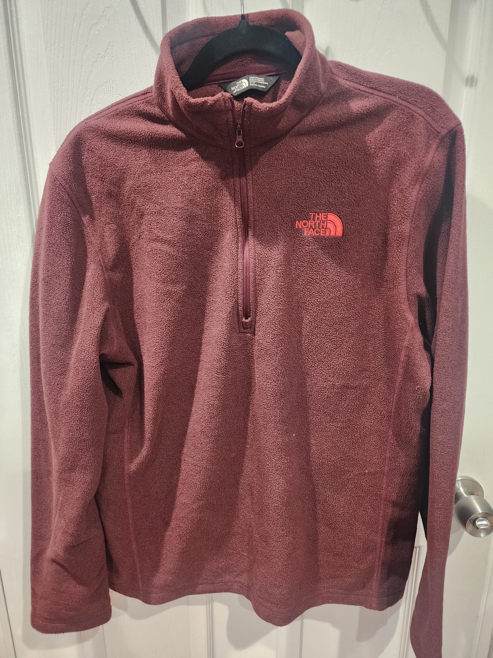 The North Face Men’s Half-Zip Fleece Pullover - Burgundy